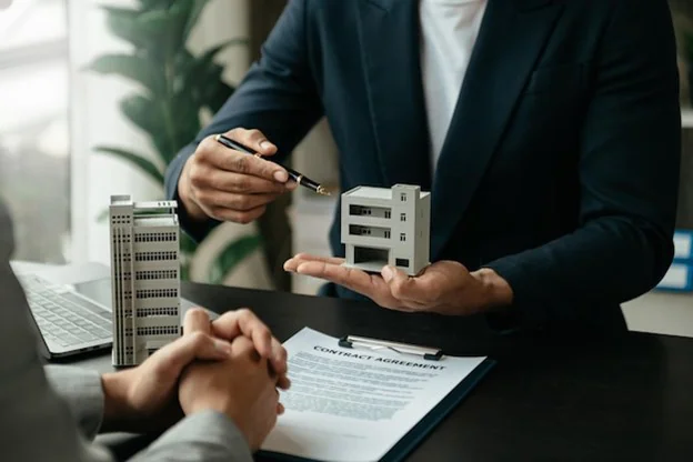 Florida real estate lawyer